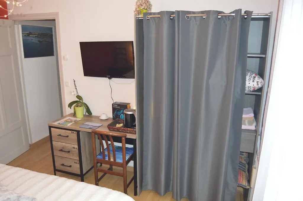 Chez Pierrette Bed & Breakfast Pont-Croix 0*,
